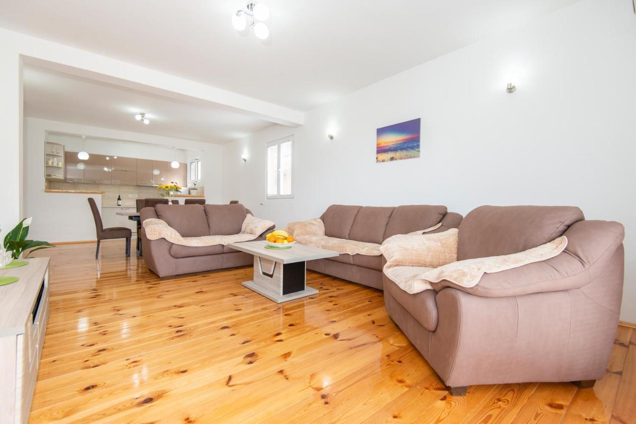 Apartment Galiot Kotor Bagian luar foto